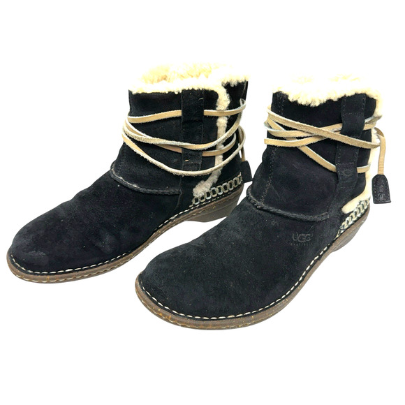 UGG Cove Winter Short Ankle Boots Black Suede Leather Wrap around Lace Size 8 - Picture 1 of 10